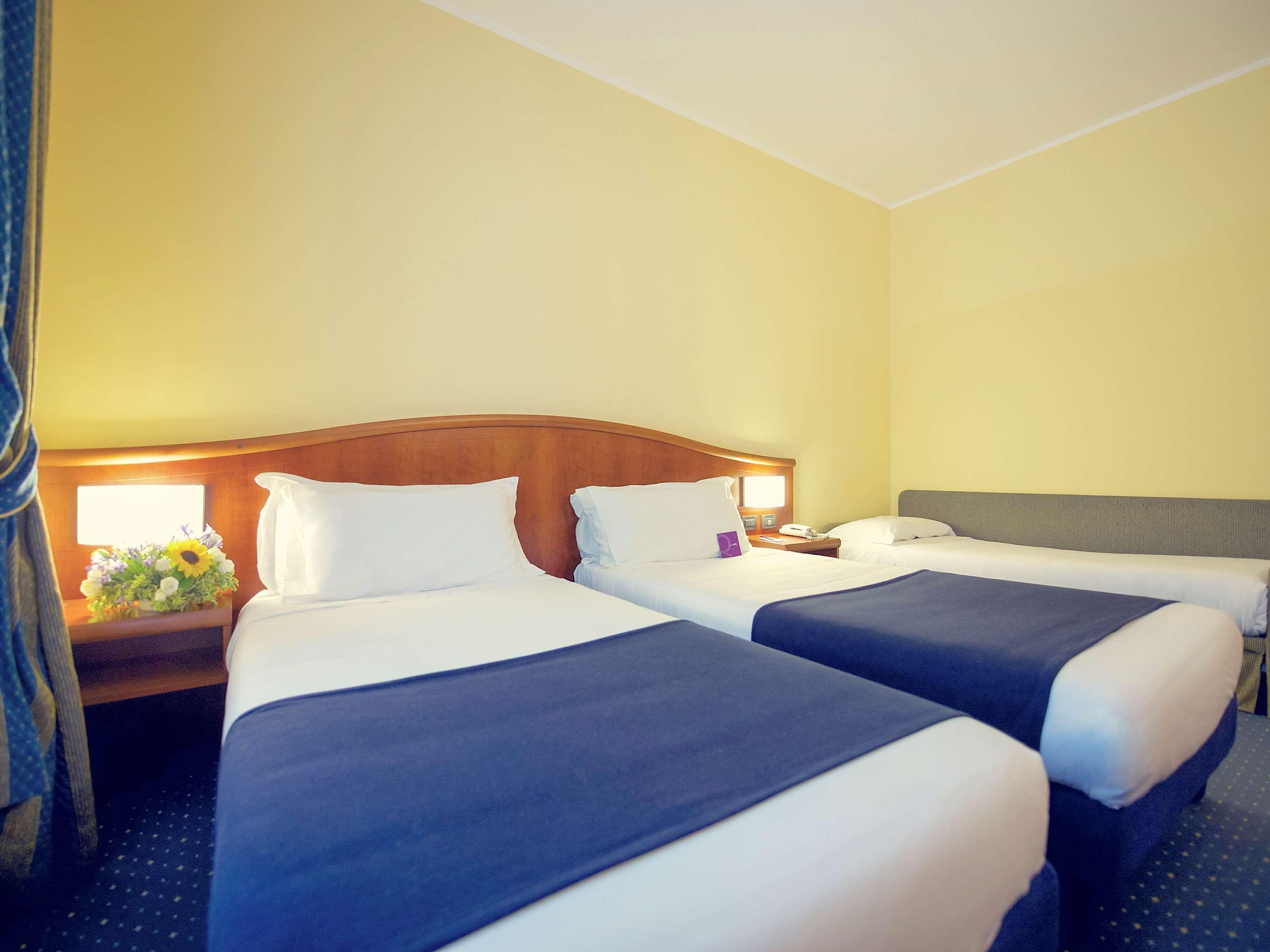 Mercure Genova San Biagio Exteriör bild