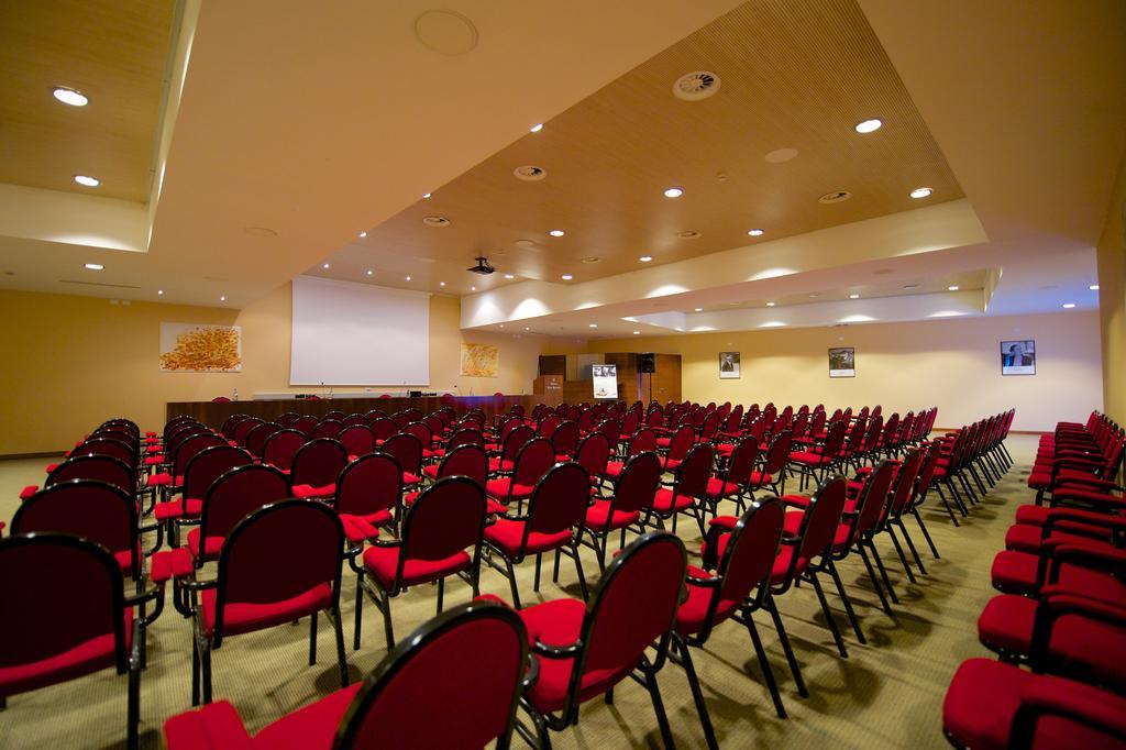Mercure Genova San Biagio Exteriör bild