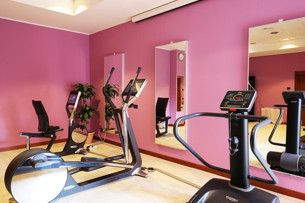 Mercure Genova San Biagio Exteriör bild
